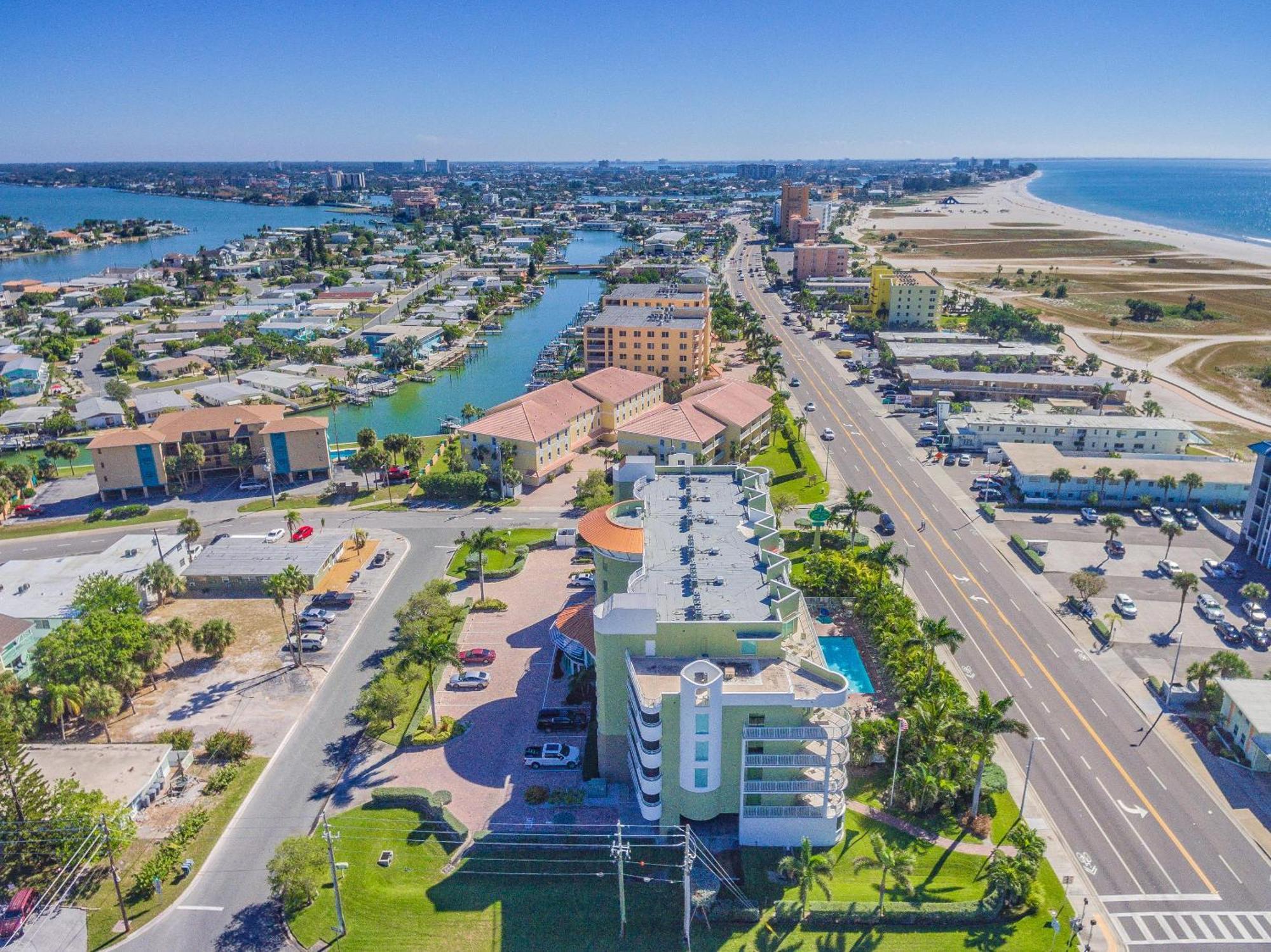 Crystal Palms 201- Cozy, Comfortable,&Convenient St. Pete Beach Exterior foto